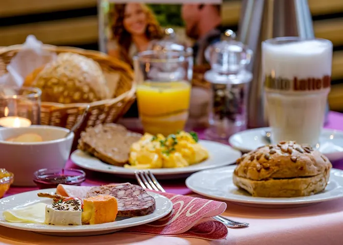 호텔 Naturhotel & Bayernhuette Am Brauneck 렌그레스
